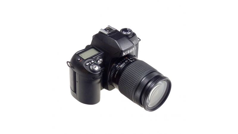 Nikon F80 + Nikon 28-80mm f/3.5-5.6 AF-D - SH5928-1 - F64.ro