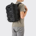 Lowepro_DroneGuard_CS_300_056035369179_2000x2000_4c1b54c592fb1cfbb18a1513d9aeb7