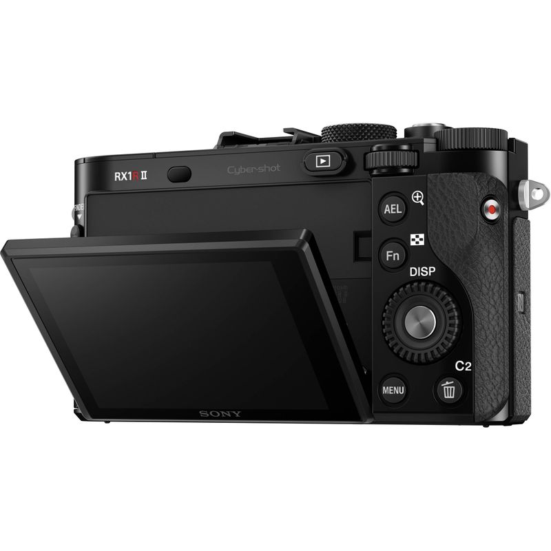 Sony-Cyber-shot-DSC-RX1R-II_3-spate-45-dreapta