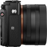 Sony-Cyber-shot-DSC-RX1R-II_7-lateral-dreapta
