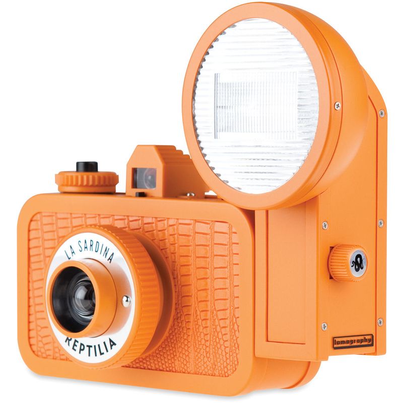 Lomography-La-Sardina-Orinocco-Ochre-Aparat-Foto-pe-Film-35-mm-cu-Blit-03