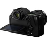 Panasonic_Lumix_DC-S1R_Mirrorless_Digital_Camera_w_2000x2000_9ddbac1e9a5d3cfb9760fd9d6bbe6e