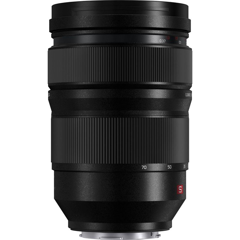 Panasonic-Lumix-S-Pro-24-70mm--5-