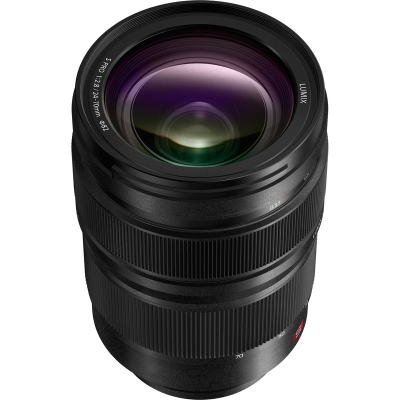 Panasonic-Lumix-S-Pro-24-70mm--6-