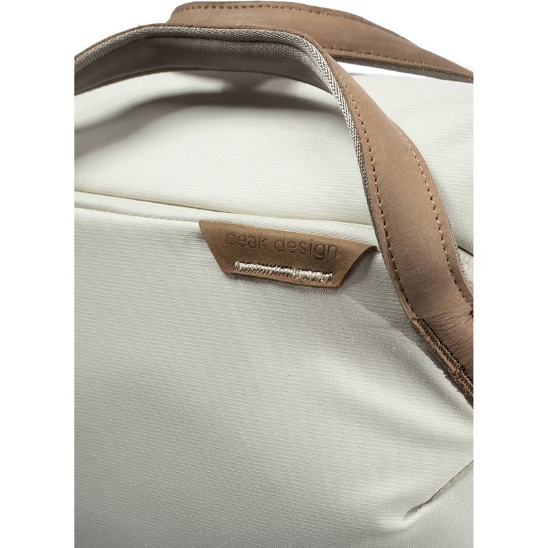 Peak-Design-Everyday-Totepack-V2-Rucsac-Foto-Bone.3