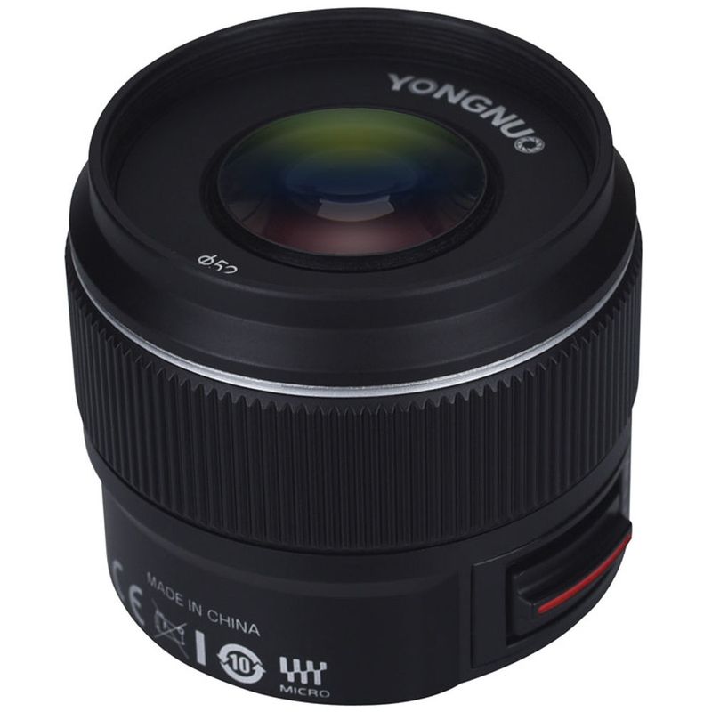 Yongnuo-42.5mm-F1.7-MFT--4-