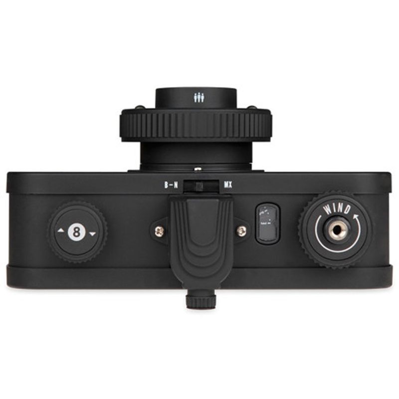 Lomography-La-Sardina-8-Ball-Aparat-Foto-Compact-pe-Film--35mm