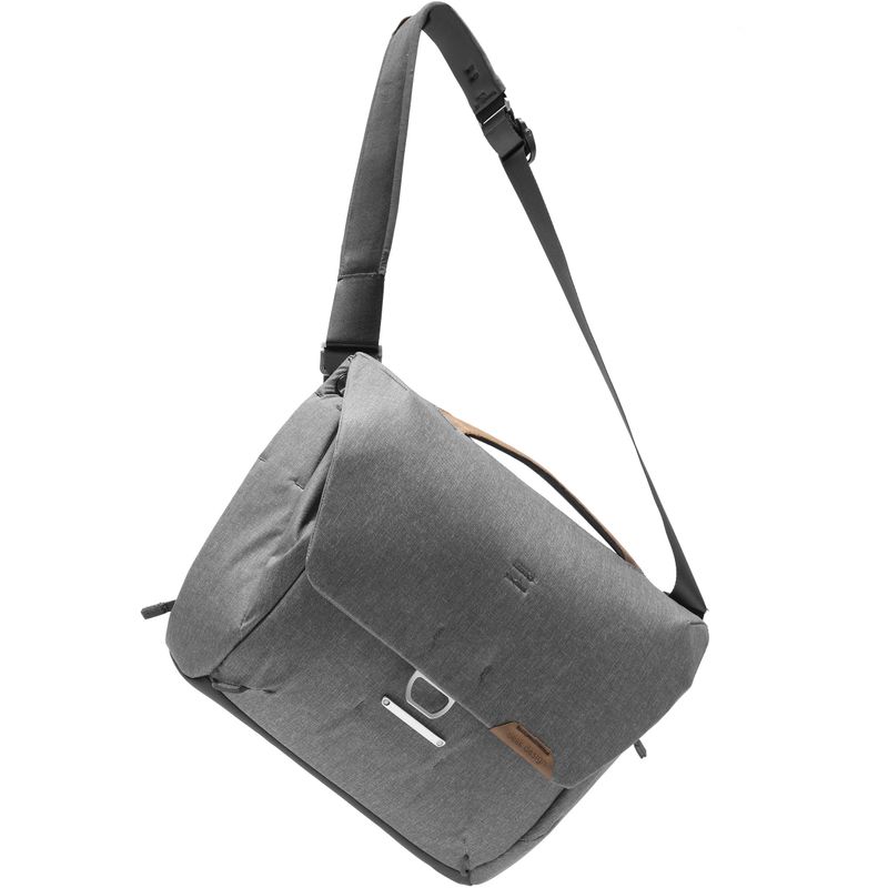 Peak-Design-The-Everyday-Messenger-13-V2-Geanta-Foto-Ash