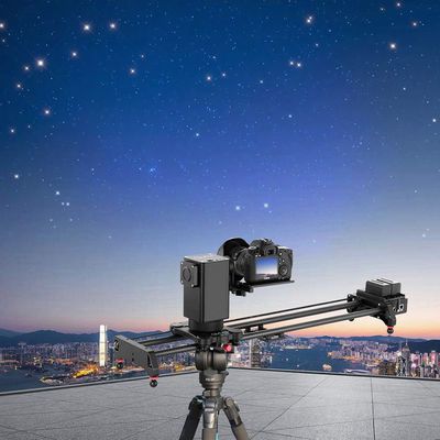GVM GVM-3D Slider Video din Carbon pe 3 Axe cu Conectivitate Bluetooth si Aplicatie Smartphone 80cm
