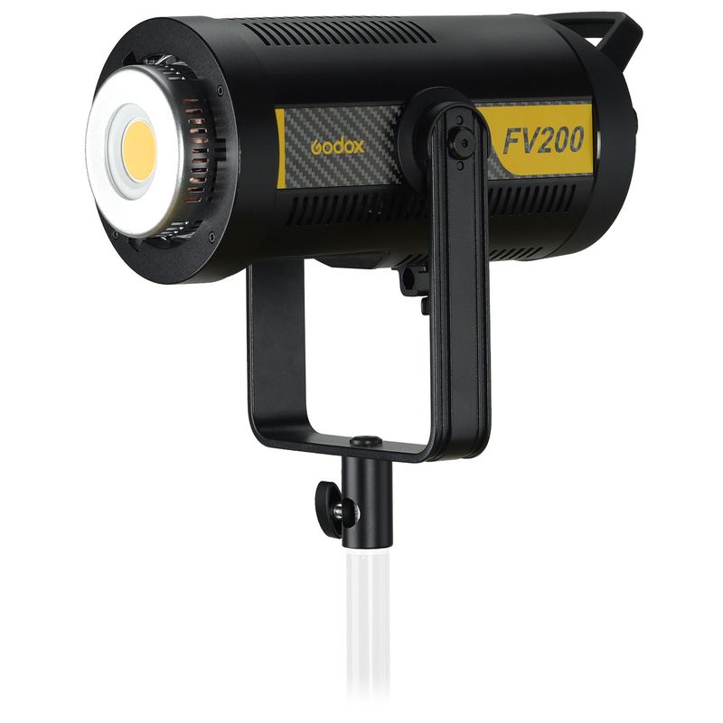 Godox-FV200-Blit-Hibrid-HSS-cu-Lumina-LED-200W
