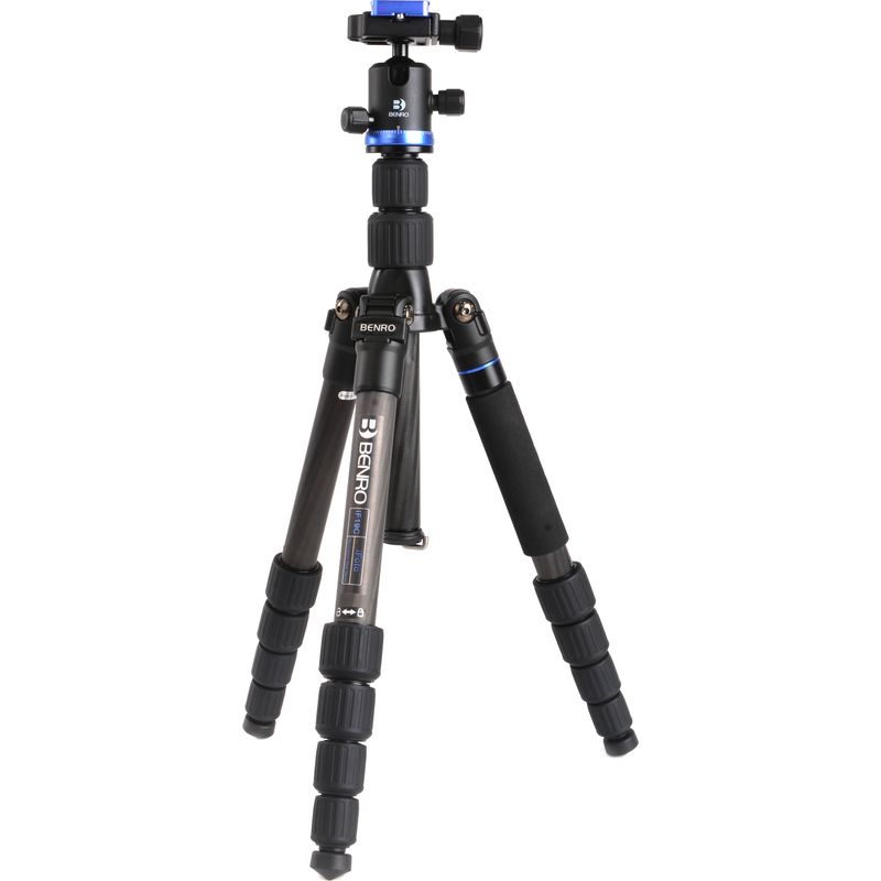 Benro-iFOTO-Carbon-Tripod-Kit---IB0-head