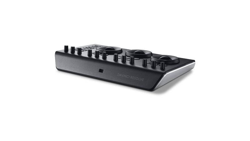 Blackmagic Design DaVinci Resolve Micro Panel - F64.ro - F64.ro