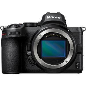 Nikon Z5 Aparat Foto Mirrorless 24.3 MP Body Negru