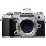 Olympus-OM-D-E-M5-Mark-III-Aparat-Foto-Mirrorless-MFT-Kit-cu-Obiectiv-12-45mm-Argintiu-Negru.3
