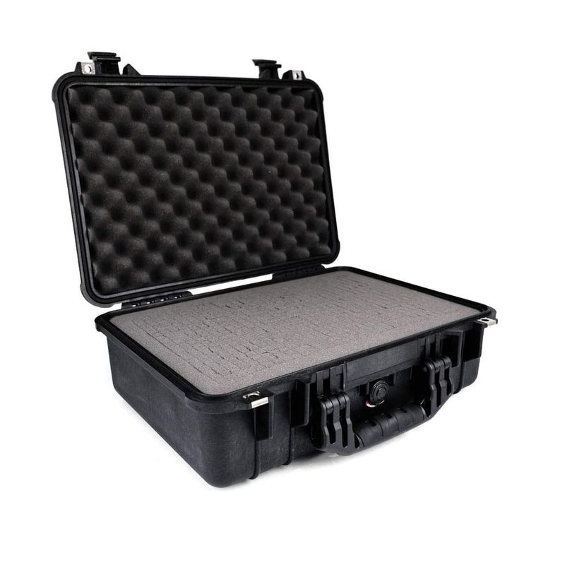 PeliMediumCase1500GeantaFotoRgidacuBureteInclusNegru