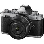 Nikon-Z-fc-Aparat-Foto-Mirrorless-Kit-cu-Obiectiv-28mm-f2.8-SE.10