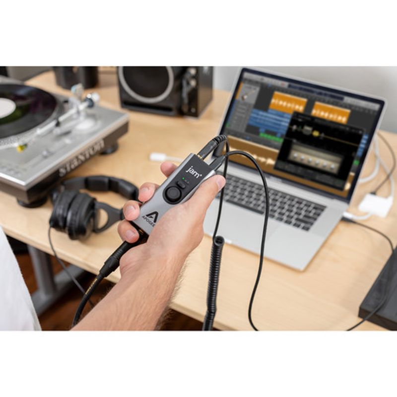 Apogee-Jam-Plus-Interfata-Audio.7