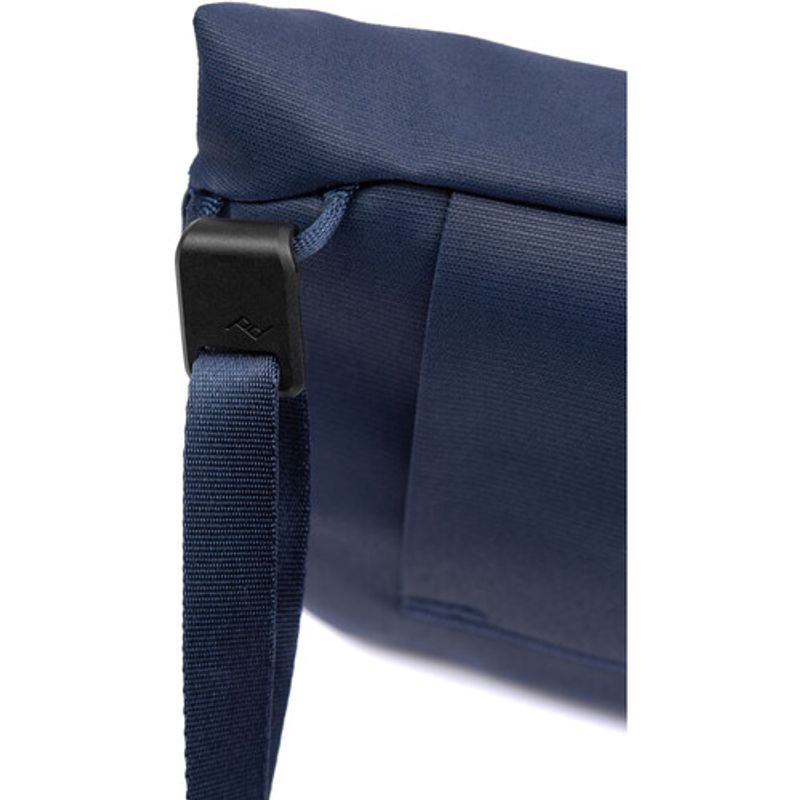 Peak-Design-FIELD-POUCH-V2-Geanta-pentru-Accesorii-Midnight.7
