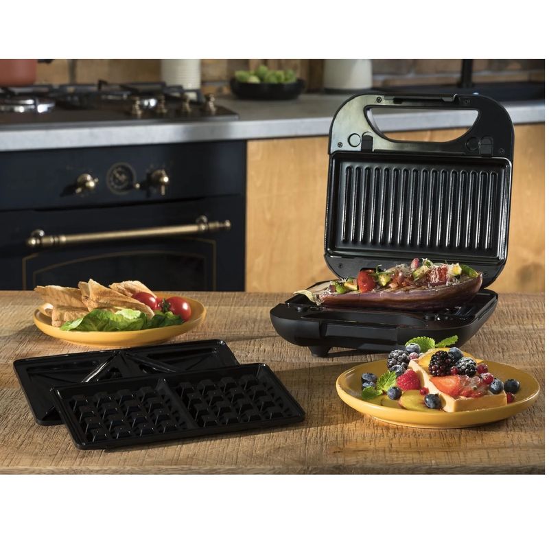 AmicaSMK4021SandwichMaker750Wcu3TipuridePlaciNegru