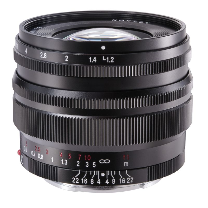 Voigtlander-Nokton-40mm-f1.2.01