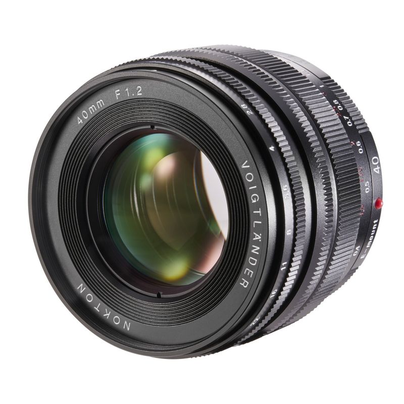 Voigtlander-Nokton-40mm-f1.2..2