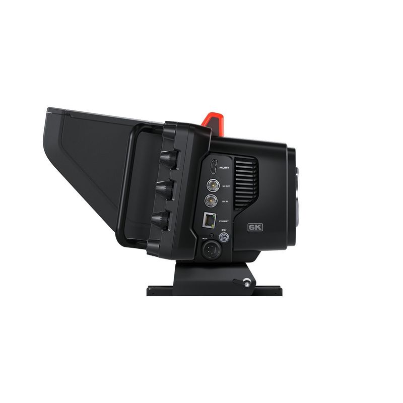Blackmagic-Design-Studio-Camera-6K-Pro.4