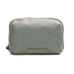 Peak-Design-BTP-SG-2-Travel-Tech-Pouch-V2-Geanta-pentru-Accesorii-Sage-Green