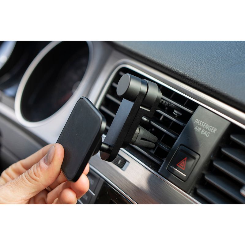 Peak-Design-Suport-Auto-pentru-Smartphone-cu-Incarcare-Wireless-Prindere-la-Sistemul-de-Ventilatie.5