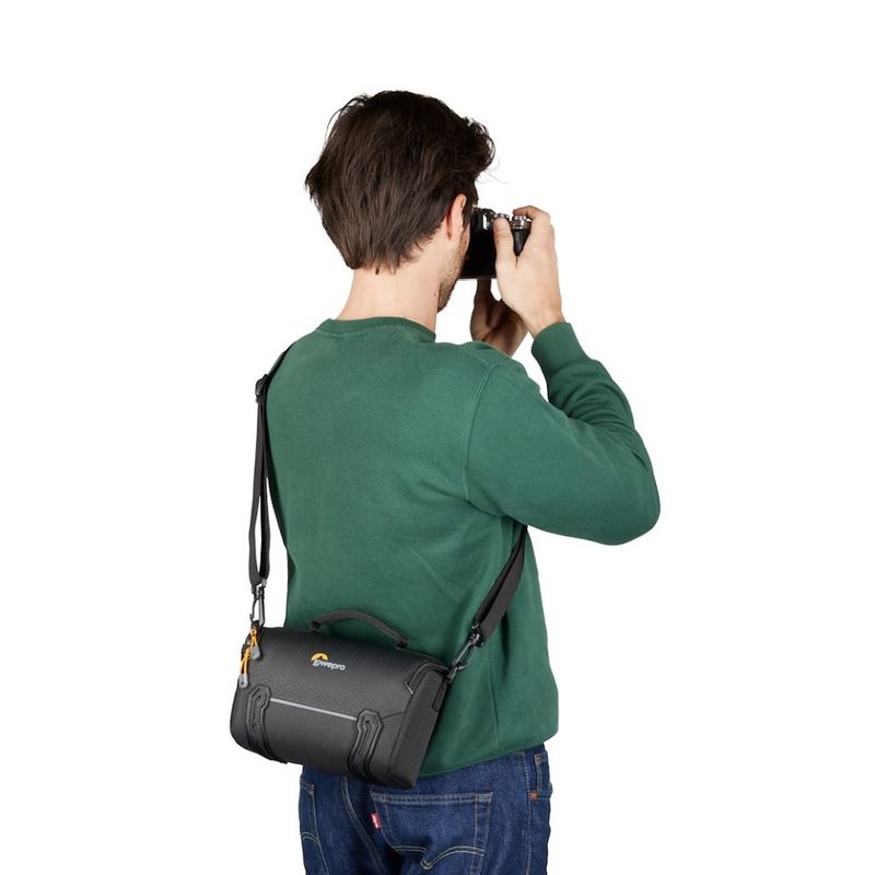 camera-sling-bag-lowepro-adventura-lp37452-pww-worn