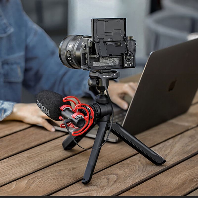 PGYTECH-MantisPod-2.0-Vlogging-Tripod-with-Ball-Head--Black-.03