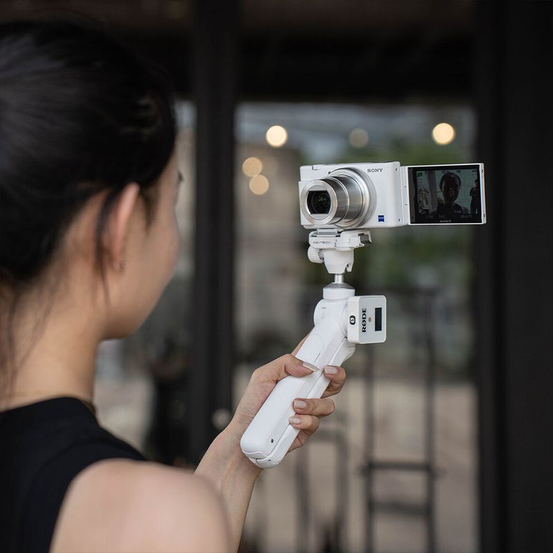 Pgytech-MantisPod-2.0-Trepied-Vlogging-cu-Cap-Bila-Alb.05