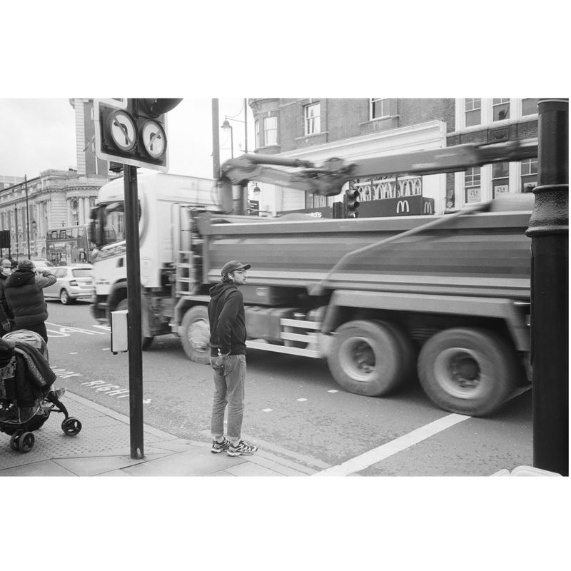 Kosmo-Foto-Agent-Shadow-Film-Pancromatic-Alb-Negru-35-mm-ISO-400.5
