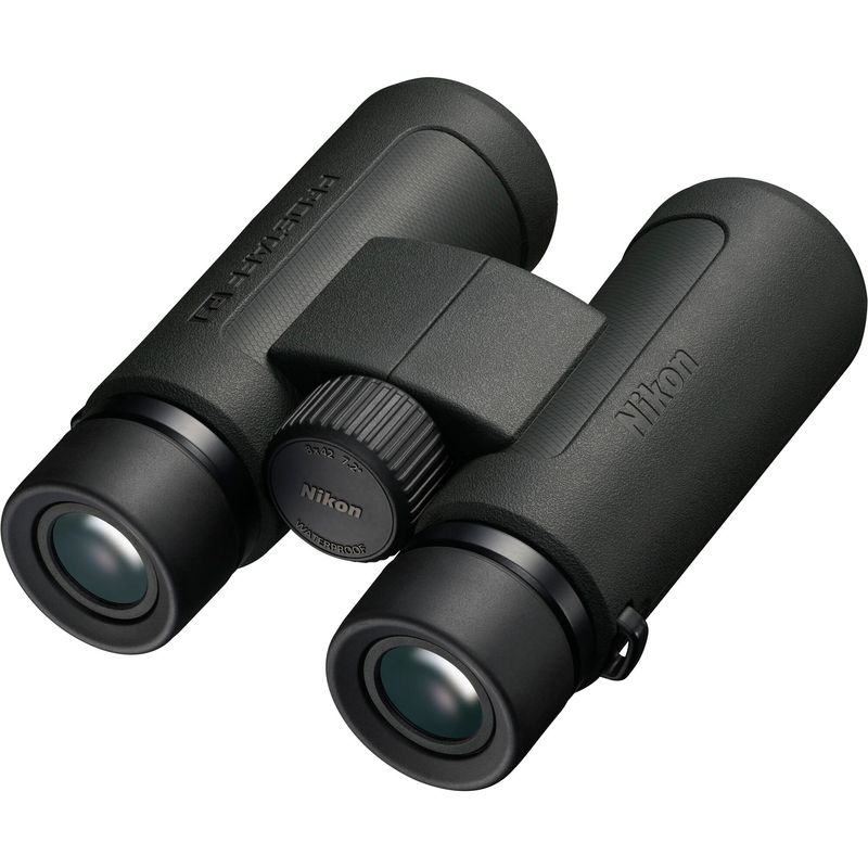 Nikon-Prostaff-8x42.04