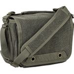 ThinkTankRetrospective4V20GeantaFotodeUmarPinestone