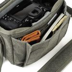 ThinkTankRetrospective4V20GeantaFotodeUmarPinestone