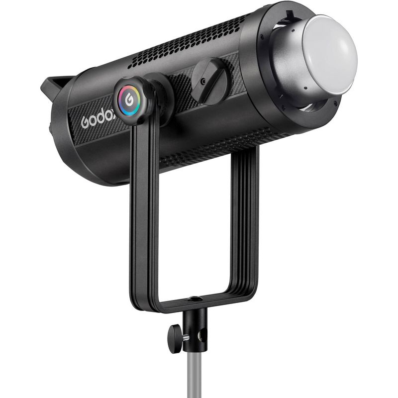 Godox-SZ300R-Zoom-RGB-LED-Spotlight.02