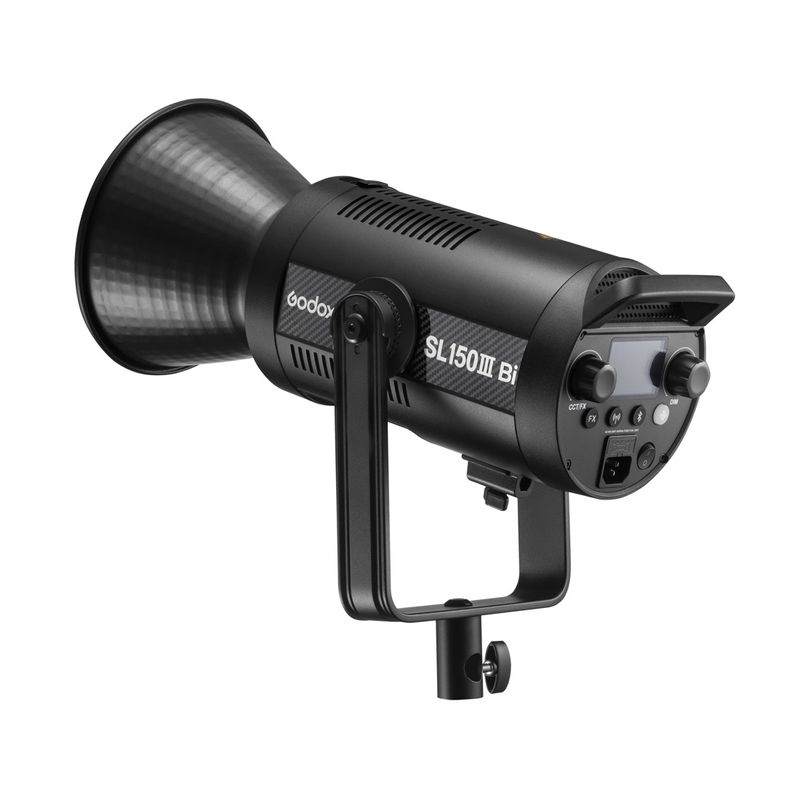 Godox-SL-150W-III-BI-LED-Lampa-Led-Video-Bi-color-cu-Montura-Bowens.2