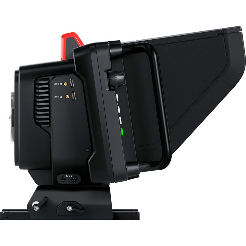 Blackmagic-Design-Studio-Camera-4K-Plus-G2-5