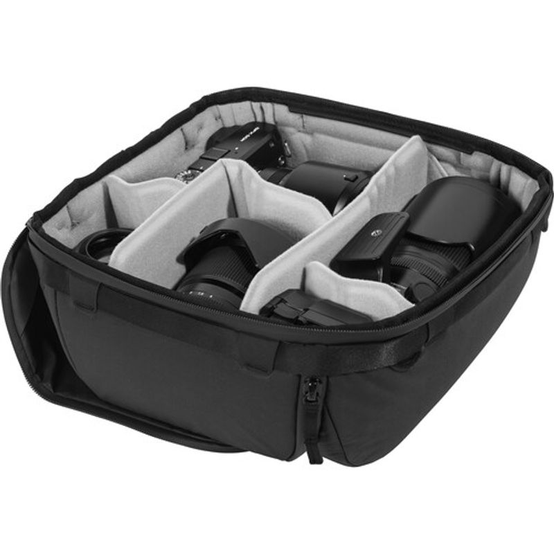 Peak-Design-Camera-Cube-V2-Medium--2-