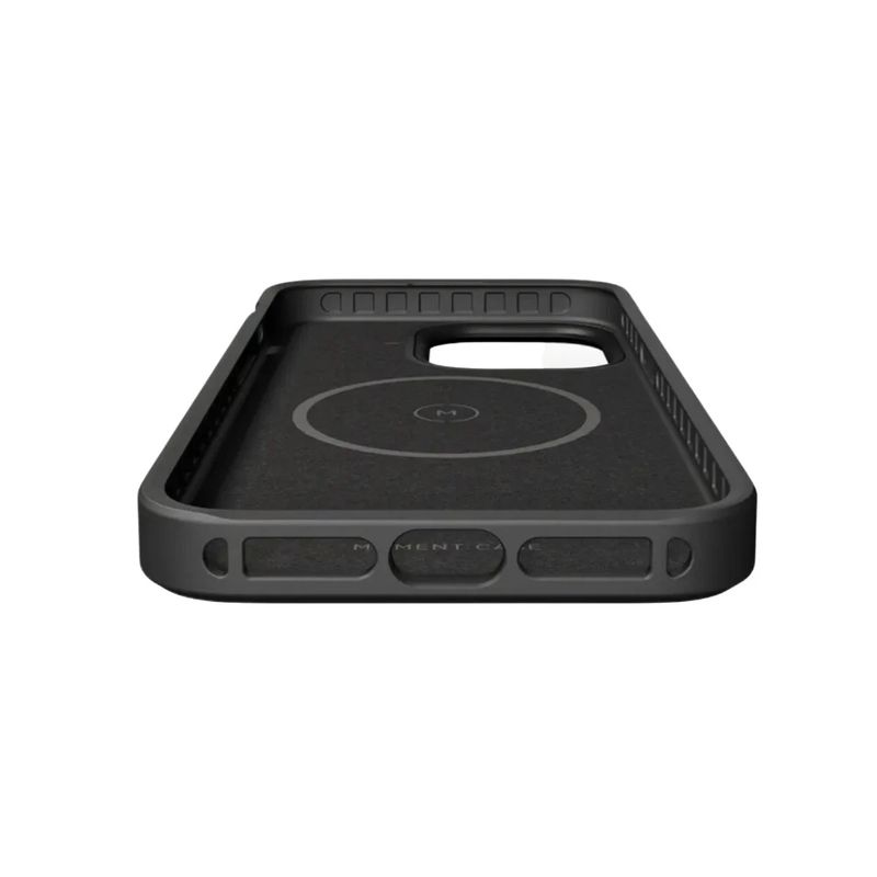 Moment-Husa-pentru-iPhone-15-Pro-Max-cu-MagSafe-Negru.2