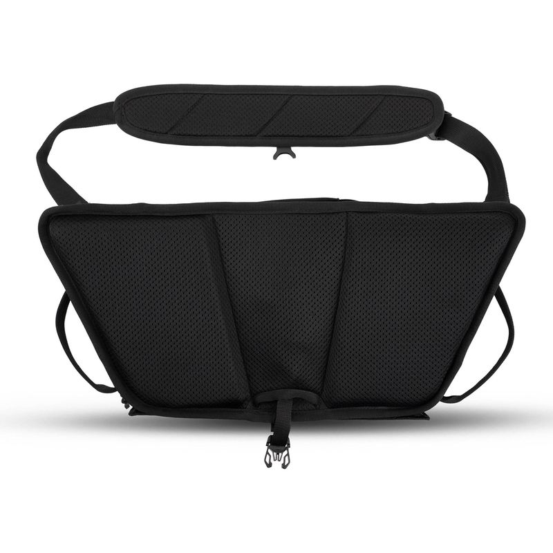 WANDRDRogueSlingGeantaFoto9LAegeanBlue