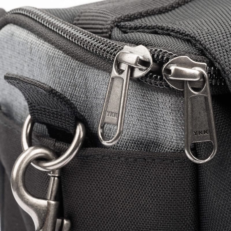 Mirrorless-Mover-YKK-Zippers-Metal-Hardware-Alt_bcfa2181-c03d-44cc-9dc4-ee25c2206c76_2048x