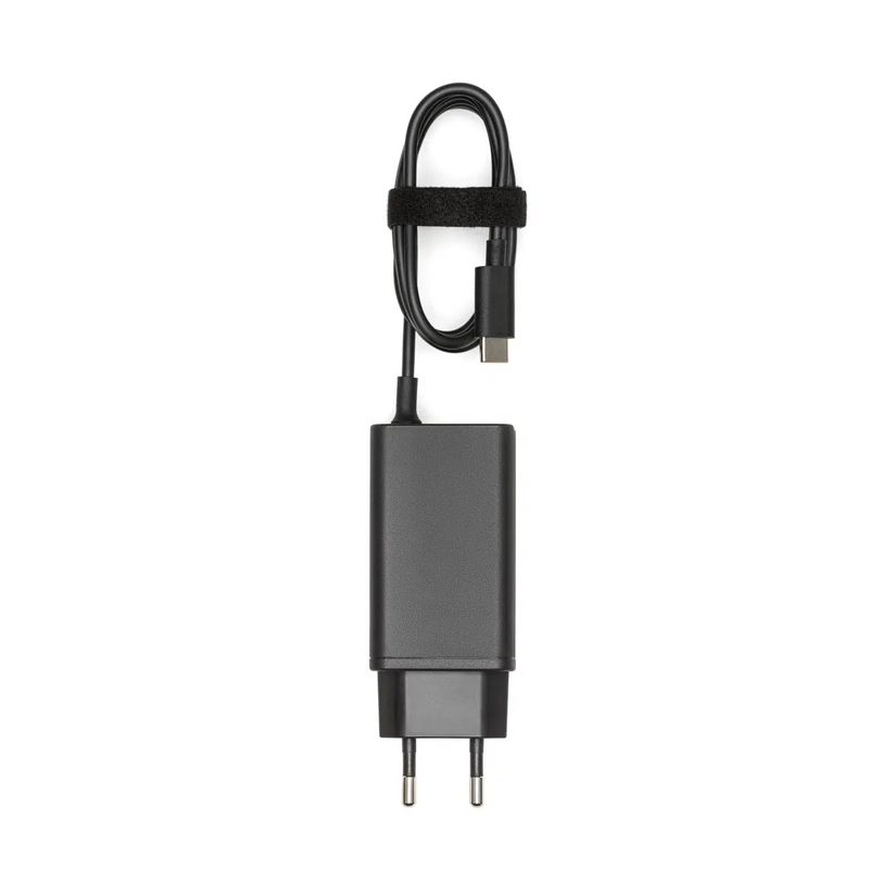 DJI-Incarcator-Portabil-65W.2