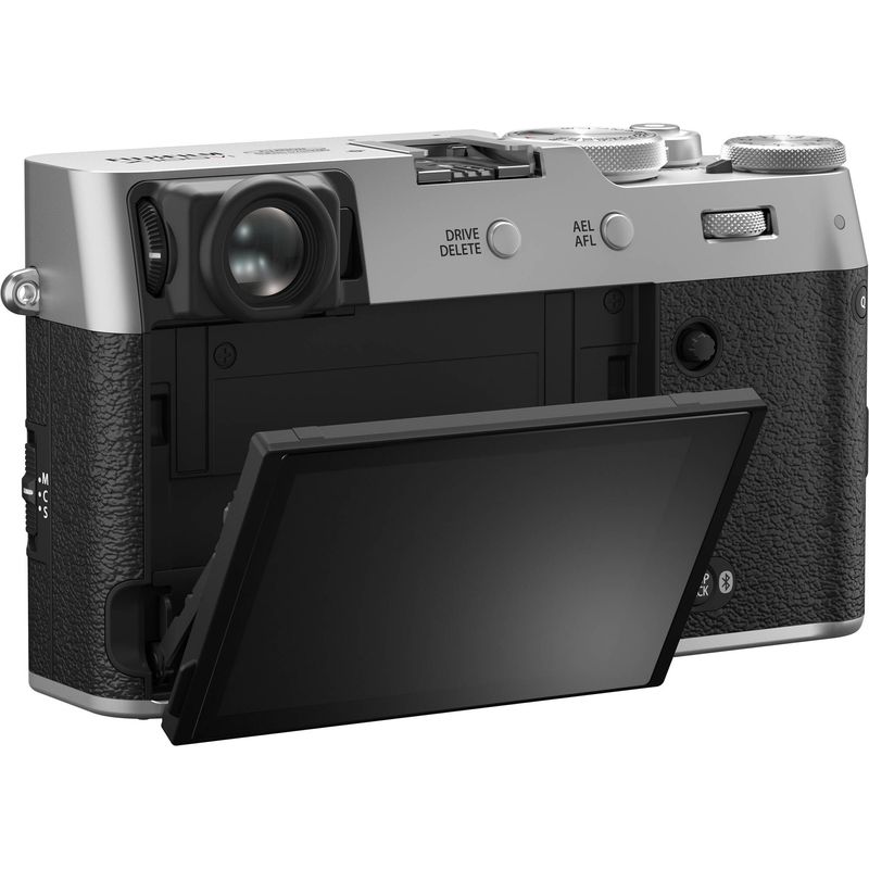 Fujifilm-X100VI-Silver-8