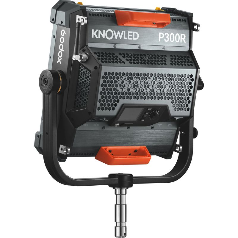 Godox-P300R-KNOWLED-Lampa-LED-RGBWW-300-W.2