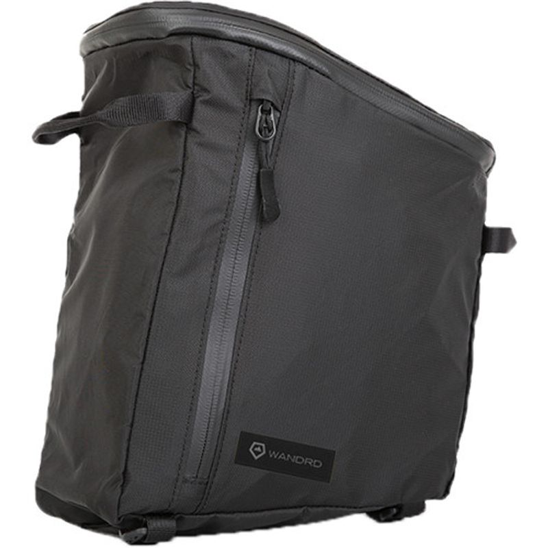 wandrd_dt5_bk_1_detour_hip_pack_black_1541787