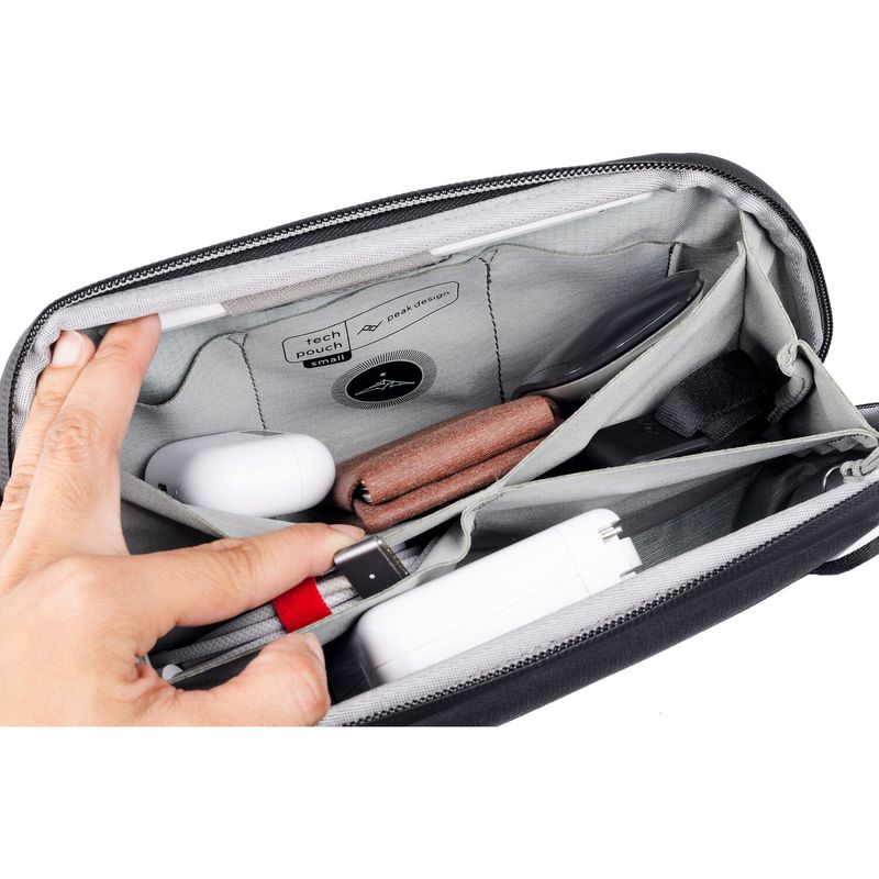 Peak-Design-Tech-Pouch-Husa-Accesorii-S-Gri-8