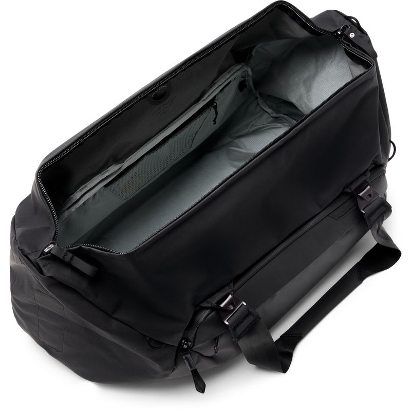 Peak-Design-Travel-Duffel-50L-4