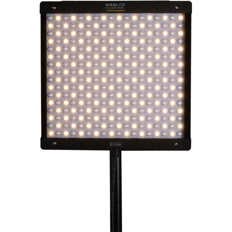 Nanlite-PavoSlim-60B-Lampa-LED-Bi-Color-cu-Softbox-8156-Lux.3