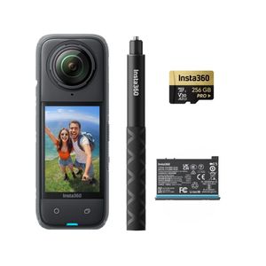 Insta360 X4 Adventure Bundle cu Selfie Stick Baterie si Card de Memorie